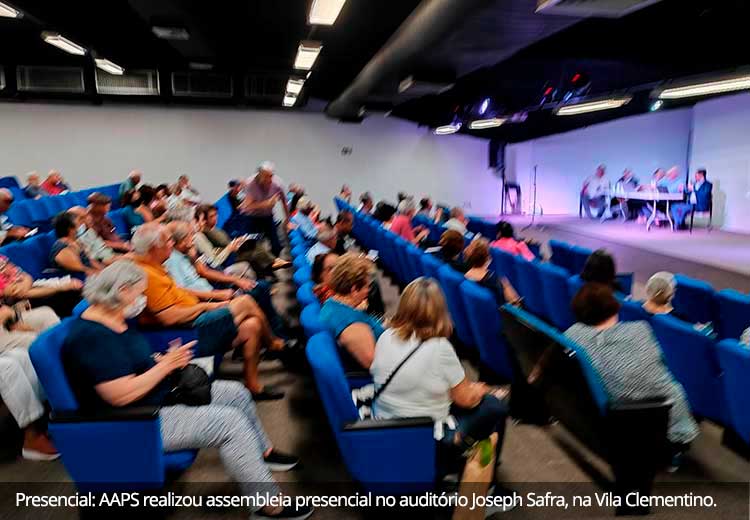 Associados na 37 assembleia sobre o plano de saúde