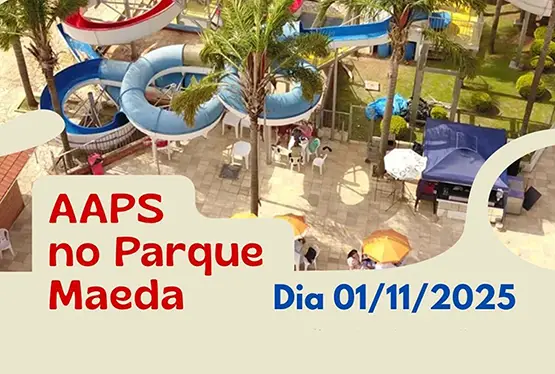 Piscina do Parque Maeda (vista do alto)
