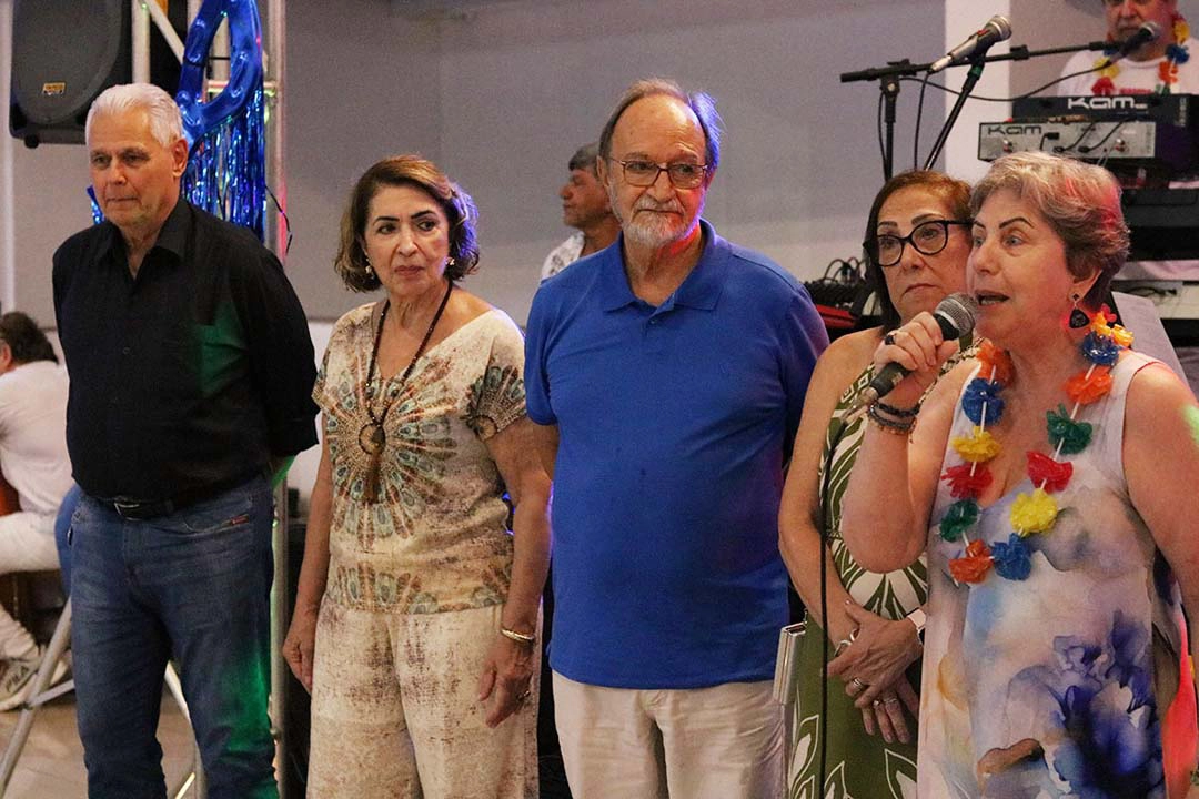 Associados se divertindo na festa