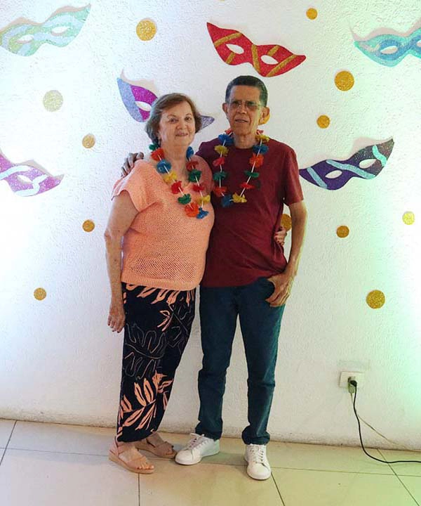 Associados se divertindo na festa