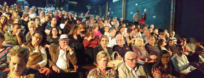 Peça Teatral - Brasil de Cabelos Brancos